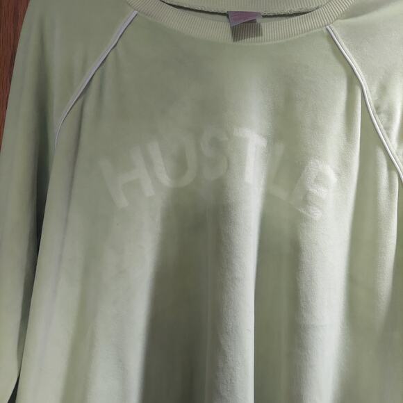 No Boundries NoBo Yellow Lime green Hustle Logo Womens Velvet Sweatshirt - Picture 5 of 7